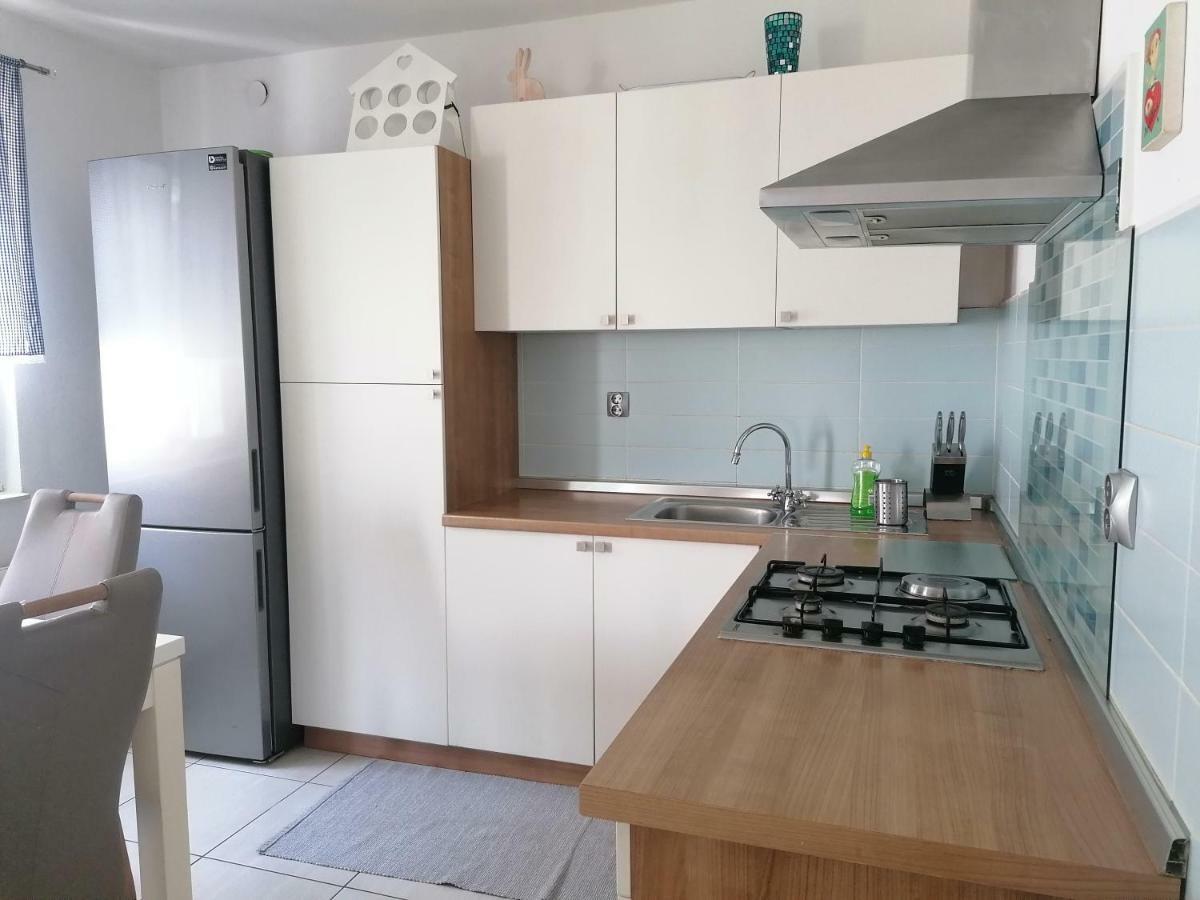 Apartments Bernarda, יזרה מראה חיצוני תמונה
